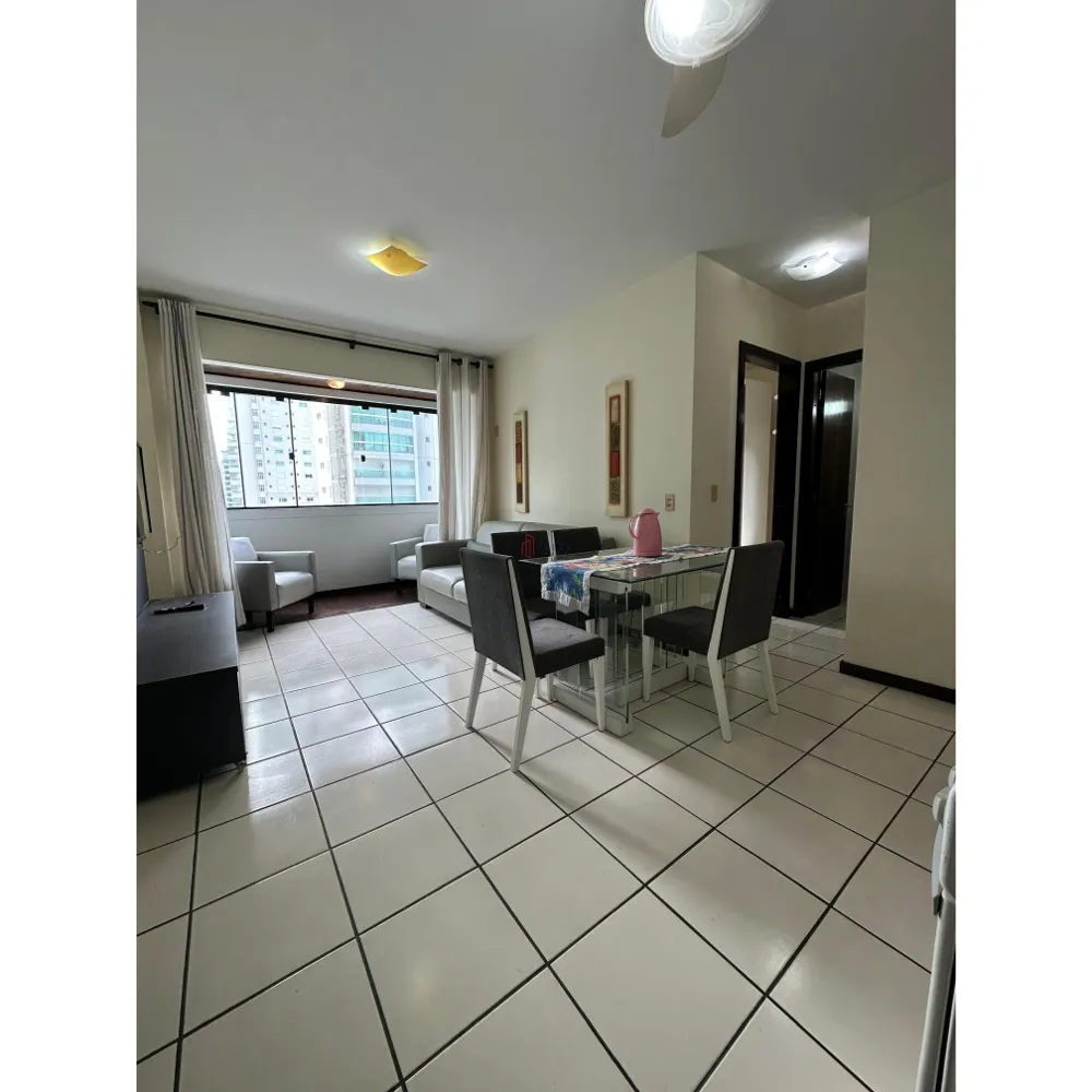 VENDE-SE FRENTE MAR LATERAL EM BALNEÁRIO CAMBORIÚ/SC