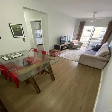 🏙️ VENDE-SE APARTAMENTO MOBILIADO – CENTRO DE BALNEÁRIO CAMBORIÚ