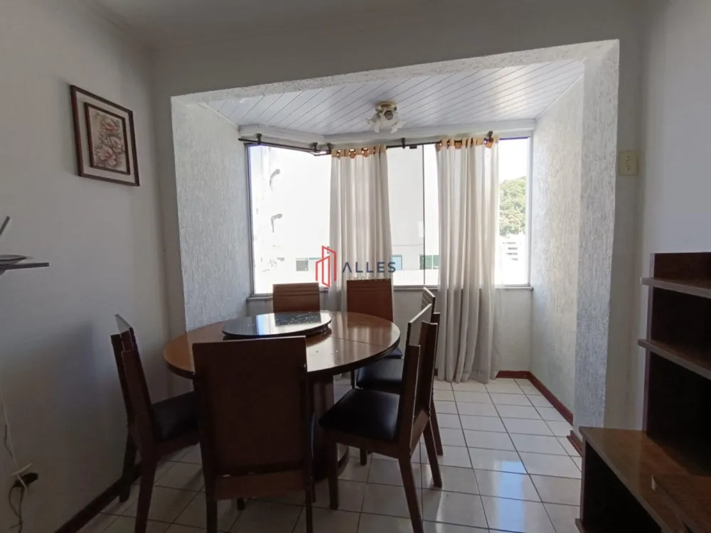 Apartamento 2 quartos para Venda no bairro Centro em Balneário Camboriú
