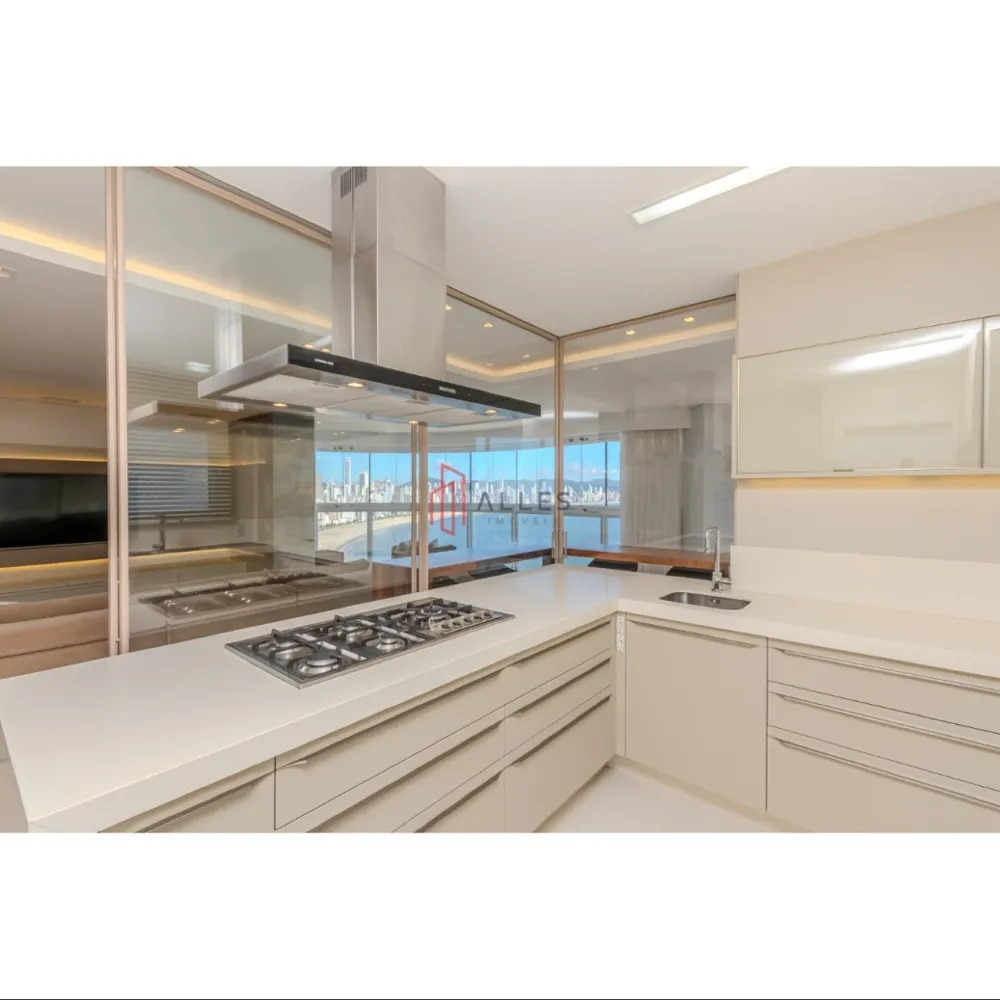 🏖️ ALUGA-SE ANUAL – APARTAMENTO NO EDIFÍCIO IBIZA TOWERS / BALNEÁRIO CAMBORIÚ/SC