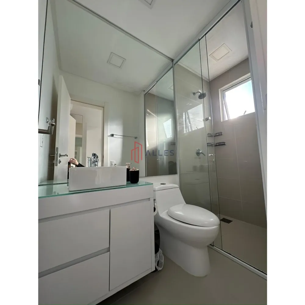 🏙️ LOCAÇÃO ANUAL – APARTAMENTO ALTO PADRÃO | CENTRO DE BALNEÁRIO CAMBORIÚ/SC ✨
