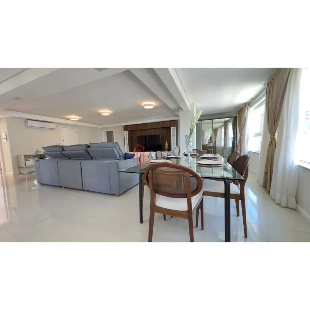 ✨ VENDE-SE — COBERTURA DE LUXO NO CENTRO DE BALNEÁRIO CAMBORIÚ/SC ✨
