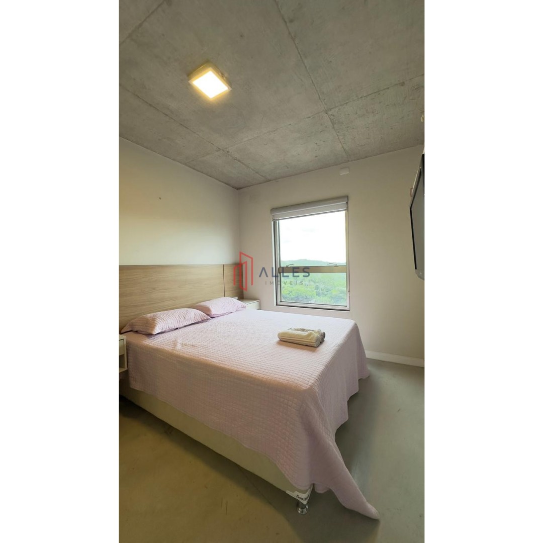 ALUGA-SE ANUAL APARTAMENTO NA PRAIA BRAVA EM ITAJAÍ/SC