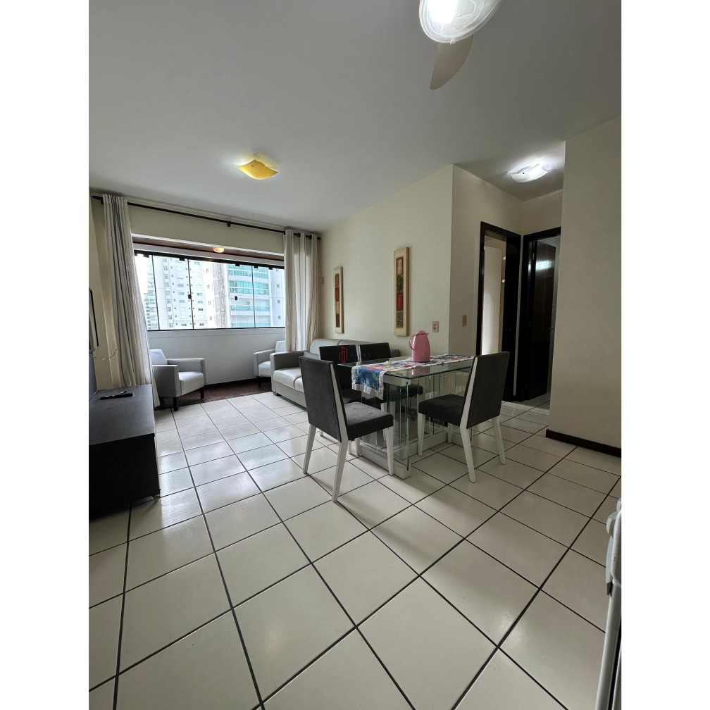 VENDE-SE FRENTE MAR LATERAL EM BALNEÁRIO CAMBORIÚ/SC