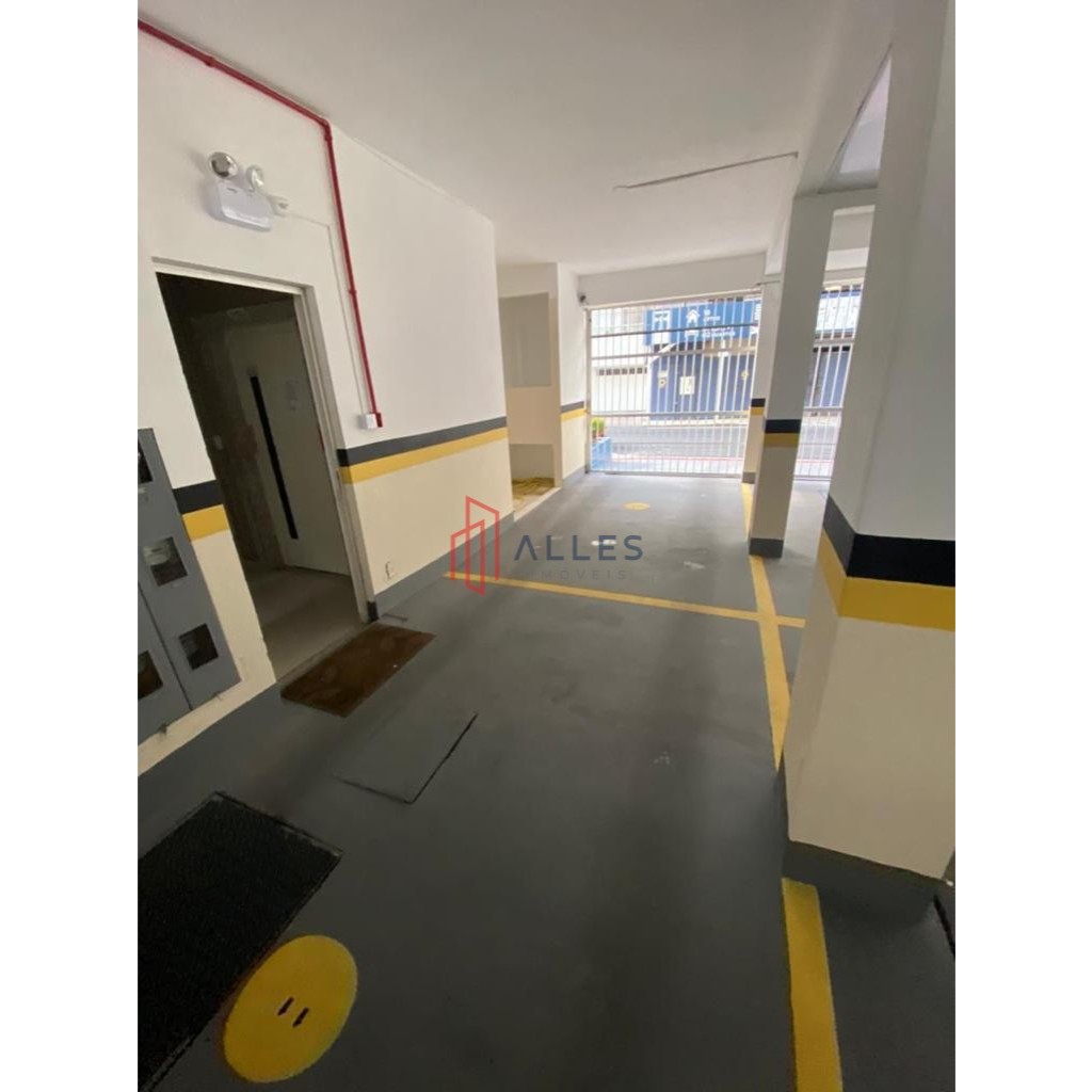 🏙️ VENDE-SE APARTAMENTO MOBILIADO – CENTRO DE BALNEÁRIO CAMBORIÚ