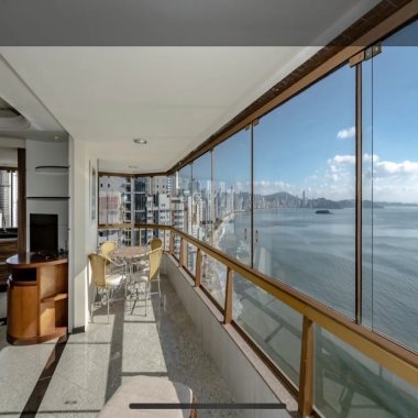 🏖️ ALUGA-SE ANUAL – APARTAMENTO FRENTE MAR EM BALNEÁRIO CAMBORIÚ/SC