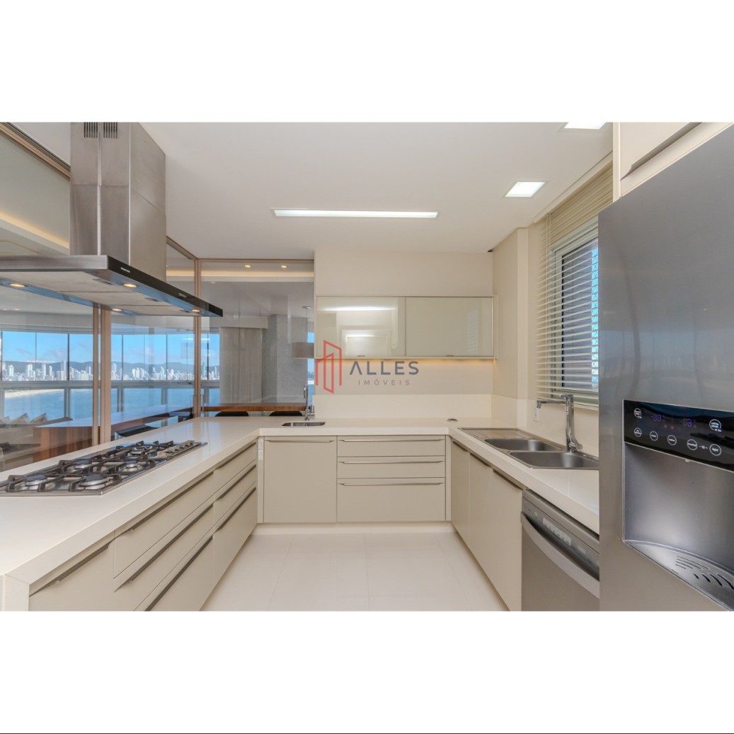 🏖️ ALUGA-SE ANUAL – APARTAMENTO NO EDIFÍCIO IBIZA TOWERS / BALNEÁRIO CAMBORIÚ/SC
