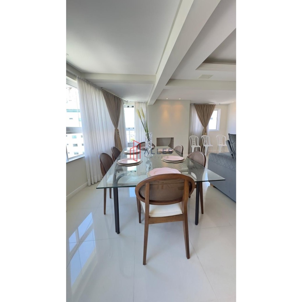 ✨ ALUGA-SE ANUAL — COBERTURA DE LUXO NO CENTRO DE BALNEÁRIO CAMBORIÚ/SC ✨