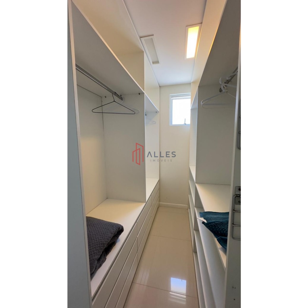 ✨ ALUGA-SE ANUAL — COBERTURA DE LUXO NO CENTRO DE BALNEÁRIO CAMBORIÚ/SC ✨