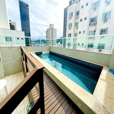 ✨ ALUGA-SE ANUAL — COBERTURA DE LUXO NO CENTRO DE BALNEÁRIO CAMBORIÚ/SC ✨