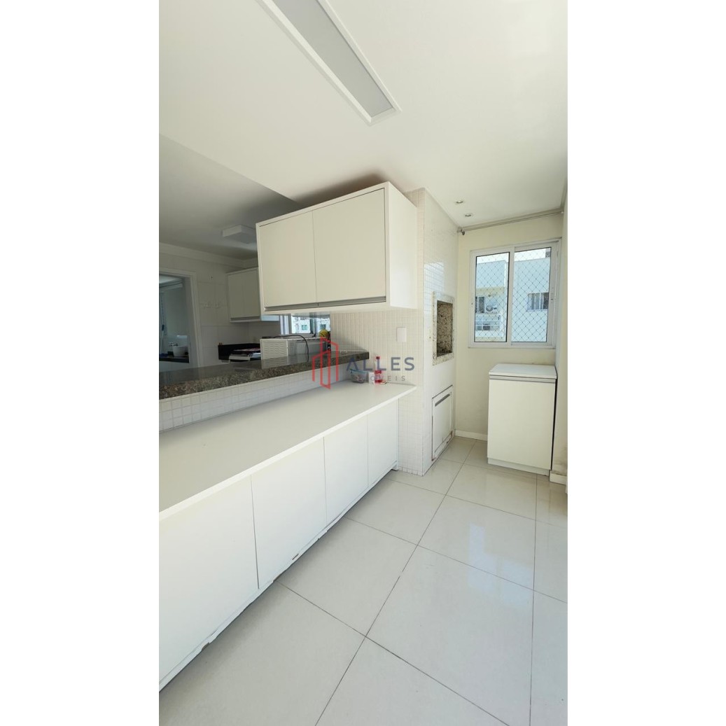 ✨ ALUGA-SE ANUAL — COBERTURA DE LUXO NO CENTRO DE BALNEÁRIO CAMBORIÚ/SC ✨