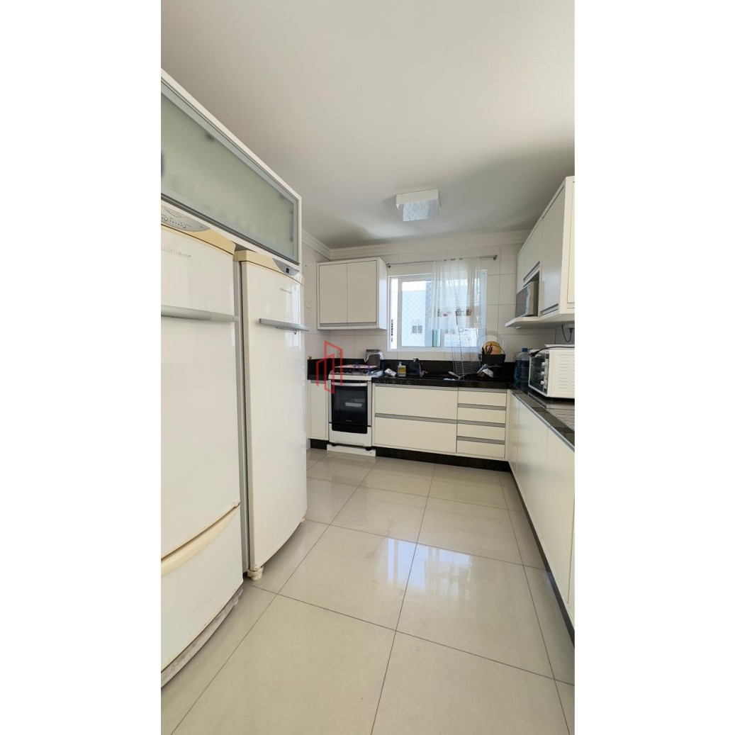 ✨ ALUGA-SE ANUAL — COBERTURA DE LUXO NO CENTRO DE BALNEÁRIO CAMBORIÚ/SC ✨