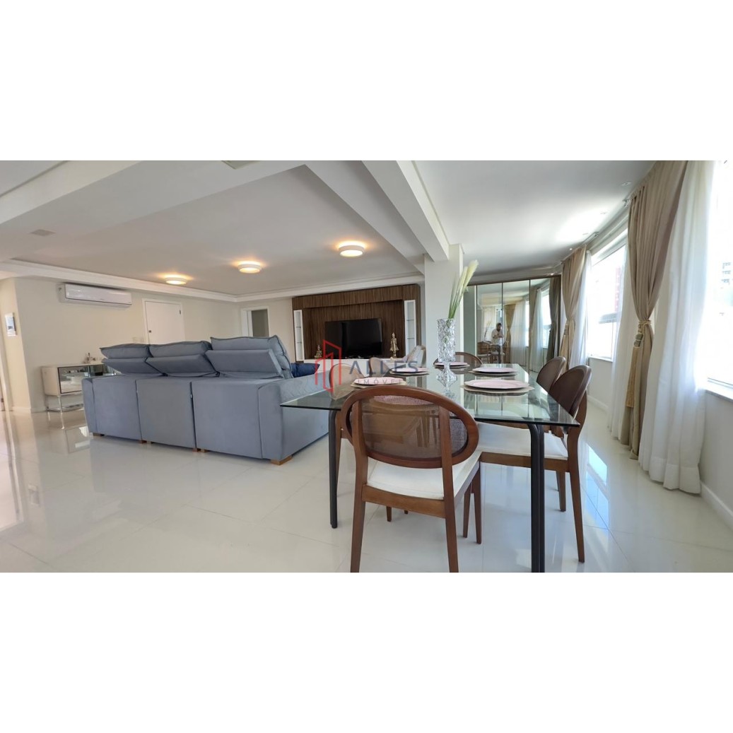 ✨ ALUGA-SE ANUAL — COBERTURA DE LUXO NO CENTRO DE BALNEÁRIO CAMBORIÚ/SC ✨