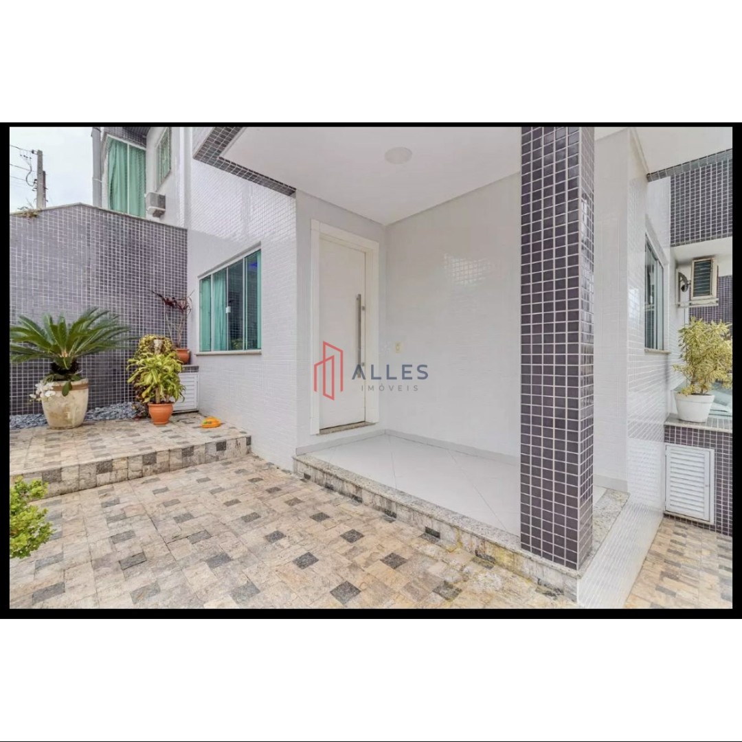 🏡 VENDE-SE SOBRADO NO BAIRRO ARIRIBÁ – BALNEÁRIO CAMBORIÚ/SC
