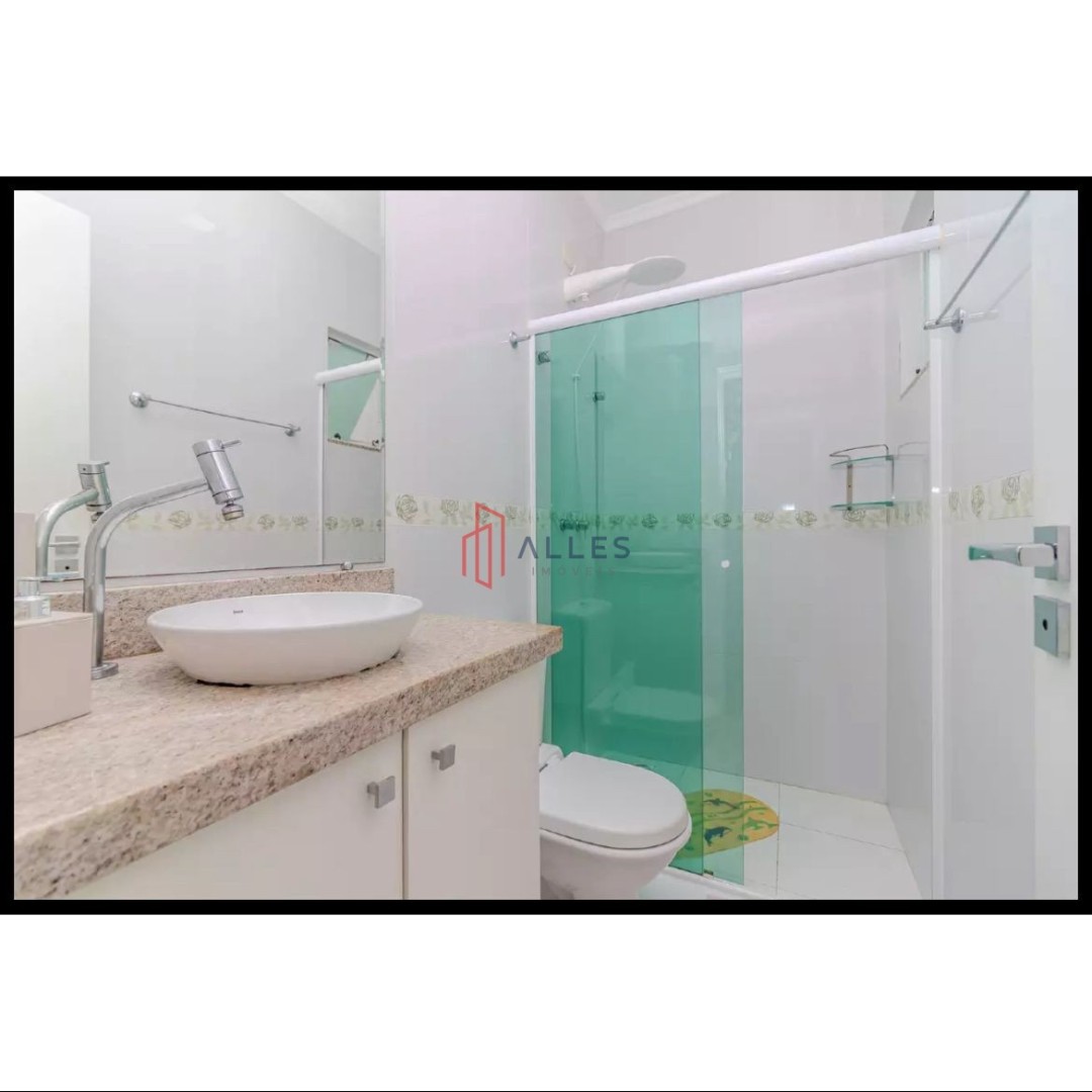 🏡 VENDE-SE SOBRADO NO BAIRRO ARIRIBÁ – BALNEÁRIO CAMBORIÚ/SC