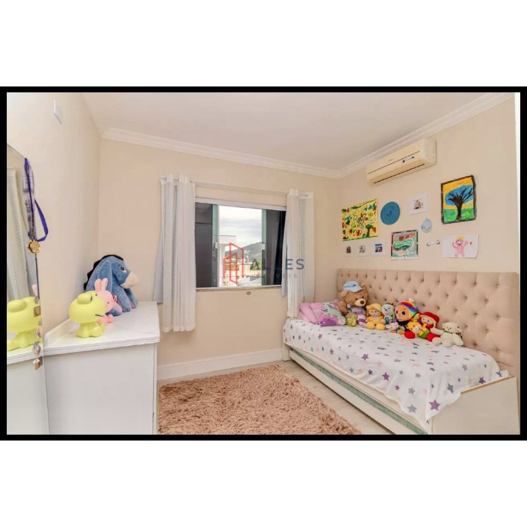 🏡 VENDE-SE SOBRADO NO BAIRRO ARIRIBÁ – BALNEÁRIO CAMBORIÚ/SC