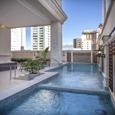 Apartamento 3 suítes para Locação Anual no bairro Centro em Balneário Camboriú