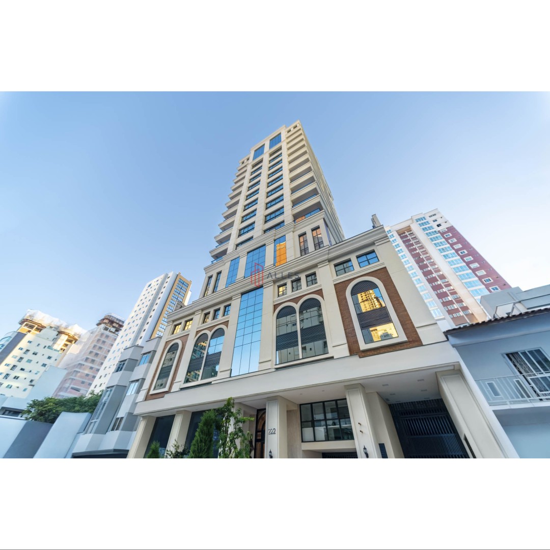 Apartamento 3 suítes para Locação Anual no bairro Centro em Balneário Camboriú