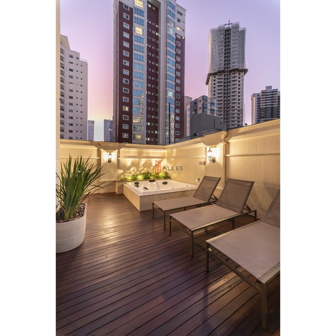 Apartamento 3 suítes para Locação Anual no bairro Centro em Balneário Camboriú