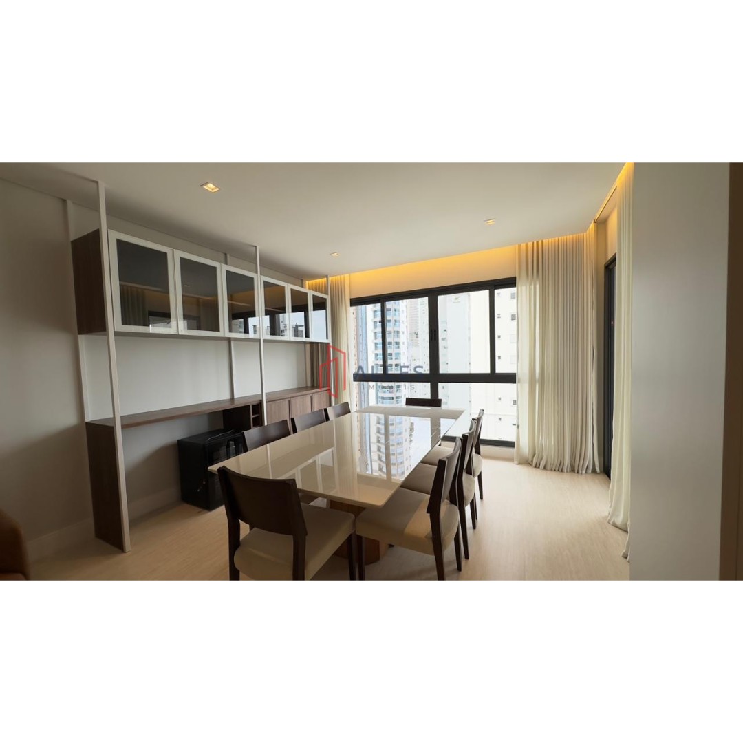 Apartamento 3 suítes para Locação Anual no bairro Centro em Balneário Camboriú