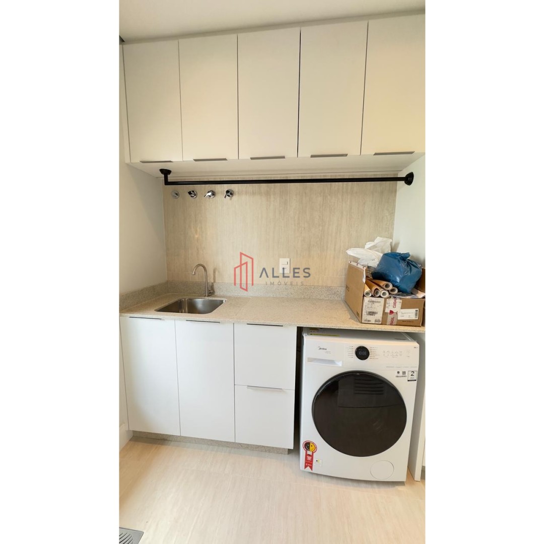 Apartamento 3 suítes para Locação Anual no bairro Centro em Balneário Camboriú