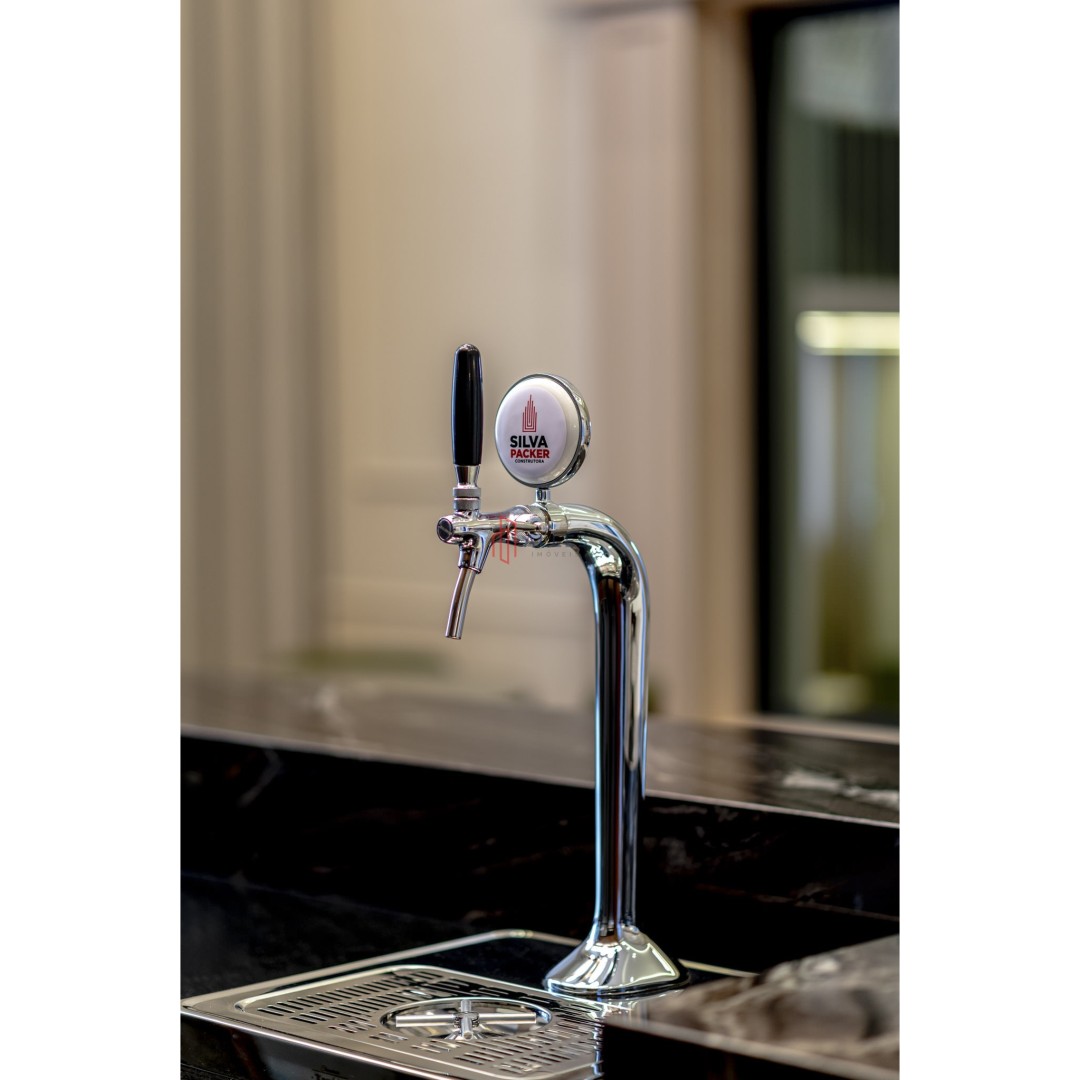 Apartamento 3 suítes para Locação Anual no bairro Centro em Balneário Camboriú