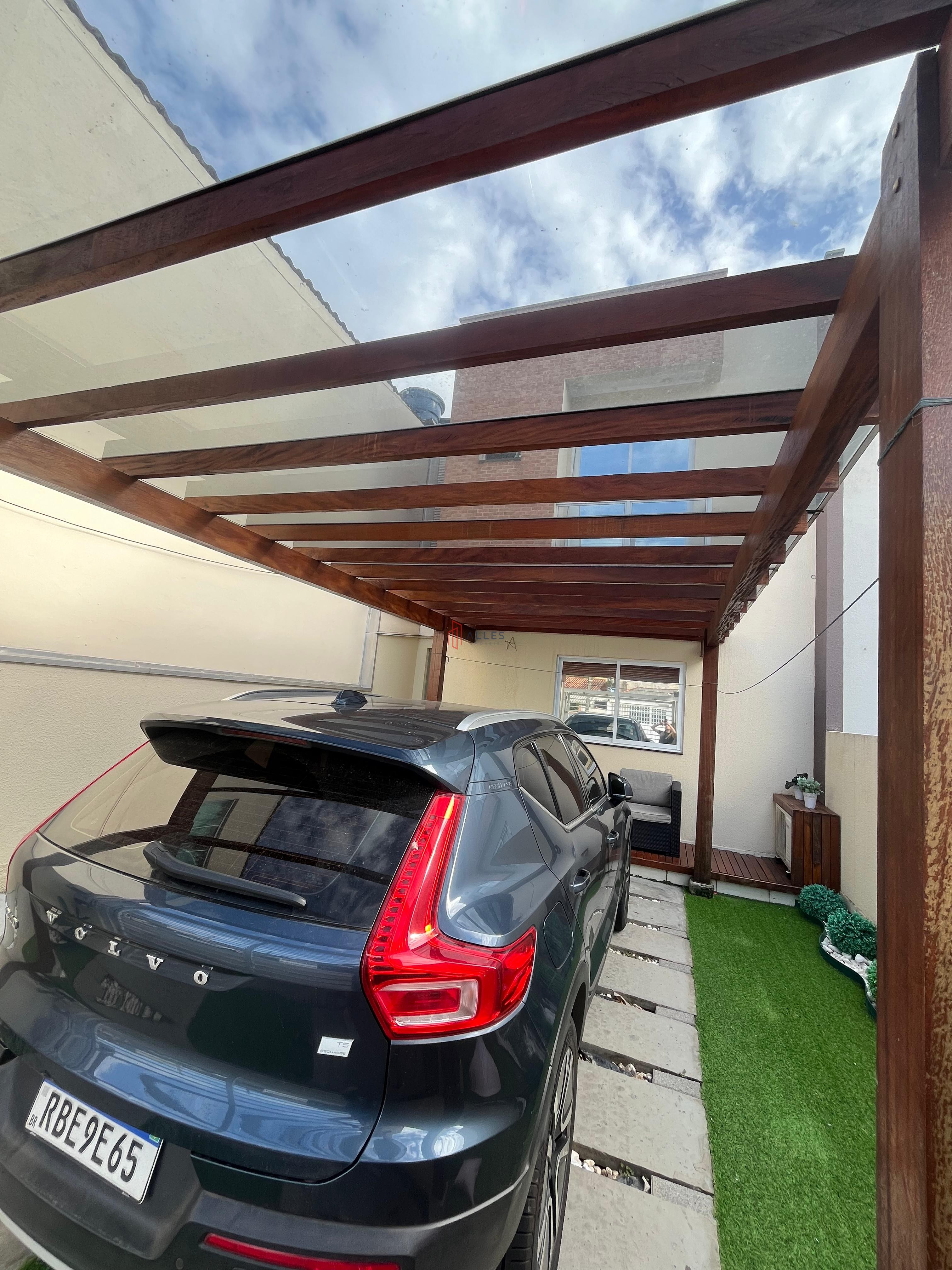 SOBRADO ALTO PADRÃO MOBILIADO | BAIRRO DA BARRA – BALNEÁRIO CAMBORIÚ/SC