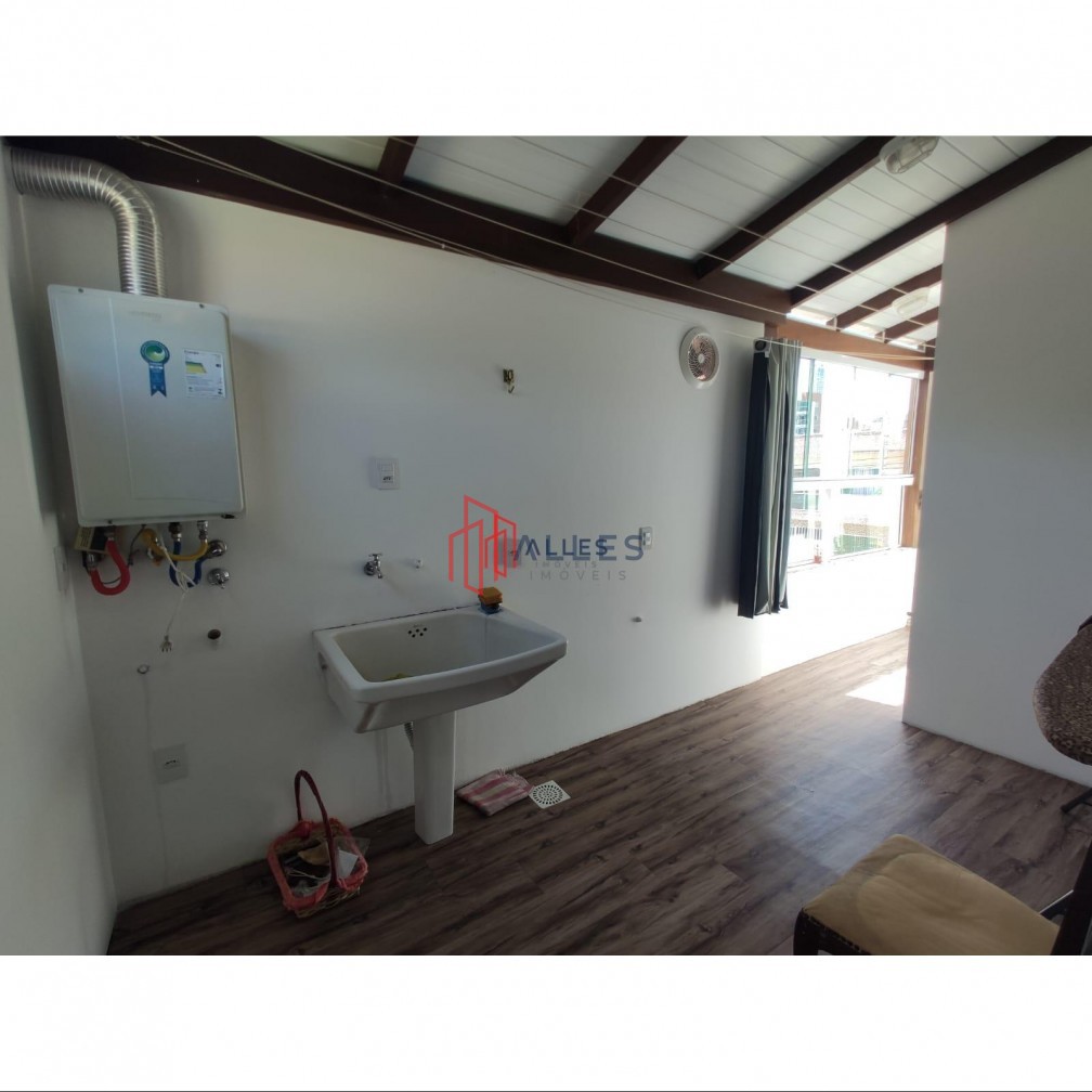 ALUGA-SE APARTAMENTO DIFERENCIADO EM BALNEÁRIO CAMBORIÚ/SC