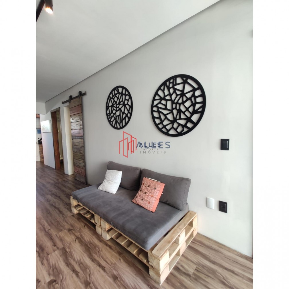 ALUGA-SE APARTAMENTO DIFERENCIADO EM BALNEÁRIO CAMBORIÚ/SC