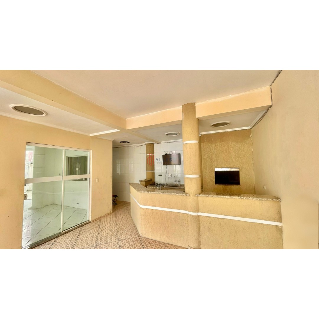 🏡✨ ALUGA-SE ANUAL | CASA COM PISCINA NO CENTRO DE BALNEÁRIO CAMBORIÚ/SC ✨🏡